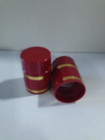 Полимерный колпак с дозатором 47 мм, красный
